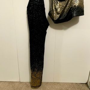 Curves New Years leggings and sports bra combo